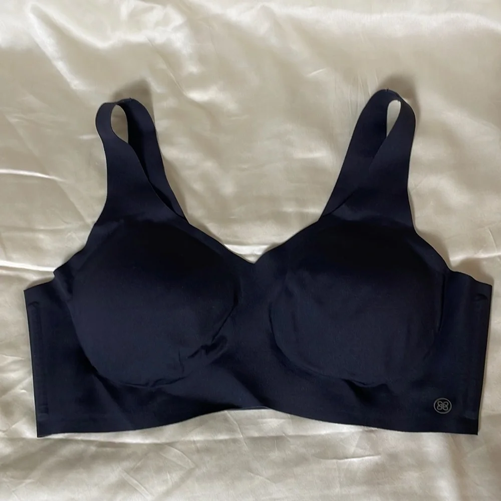 Honeylove - Set of 3 Black and Sand  Seamless Bras - Picture 11 of 13